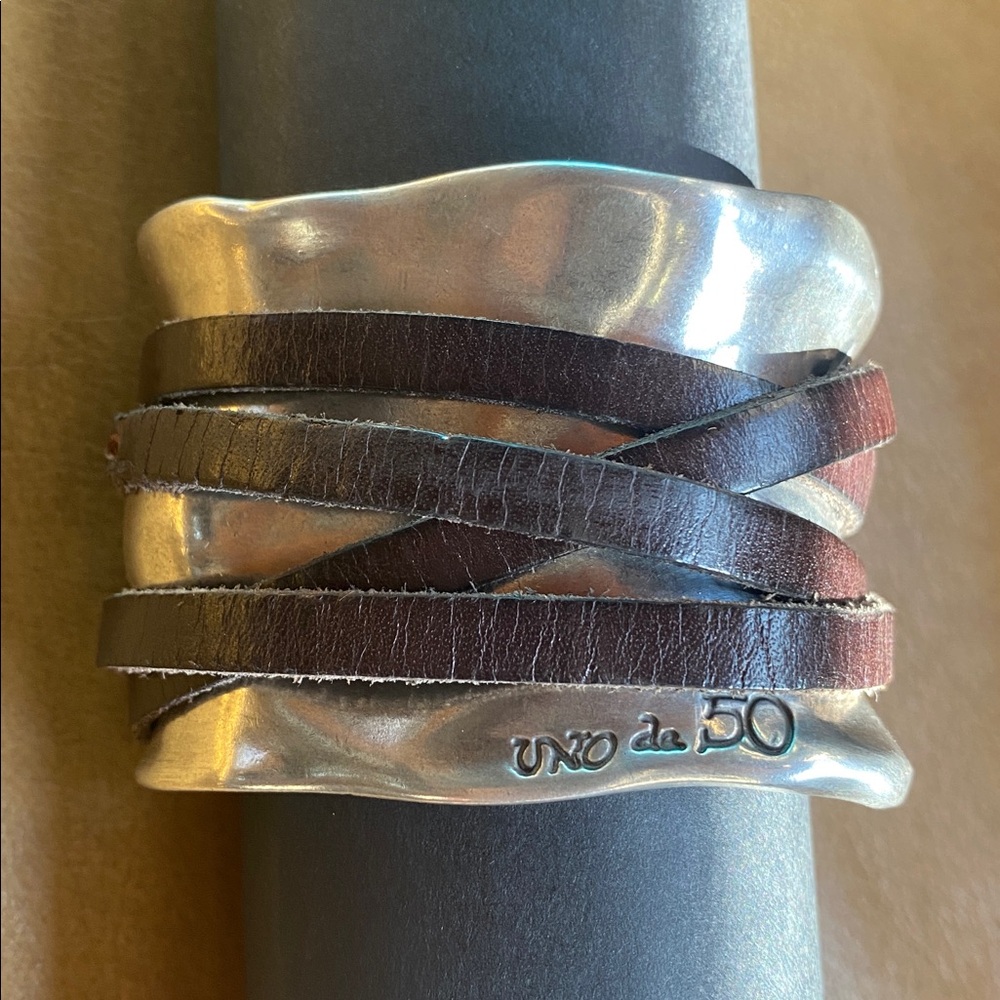 UNO de 50 Sterling plated Ibiza wrist bump Cuff with Dark Brown Leather Wrap
